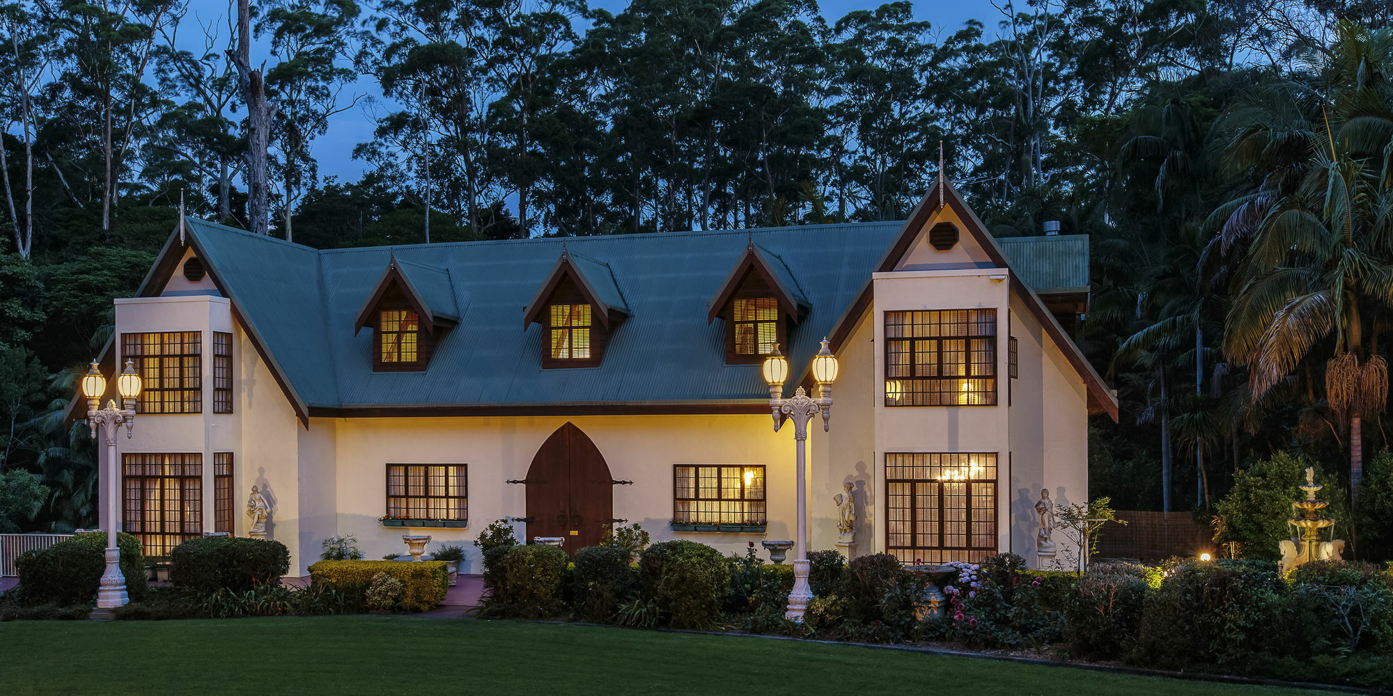 Mt Tamborine Stonehaven Manor Hotel Gold Coast Exterior photo